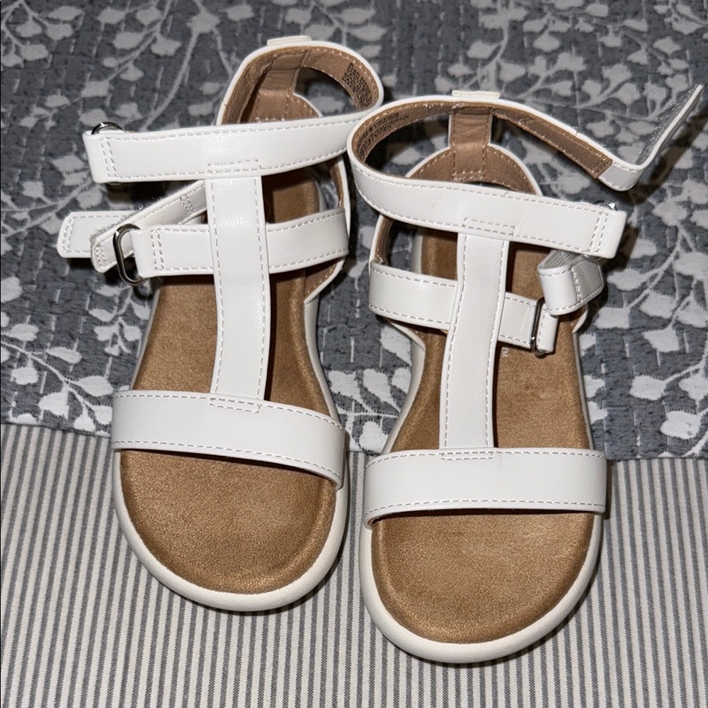 cat and Jack toddler eight gladiator sandals, new without tags.